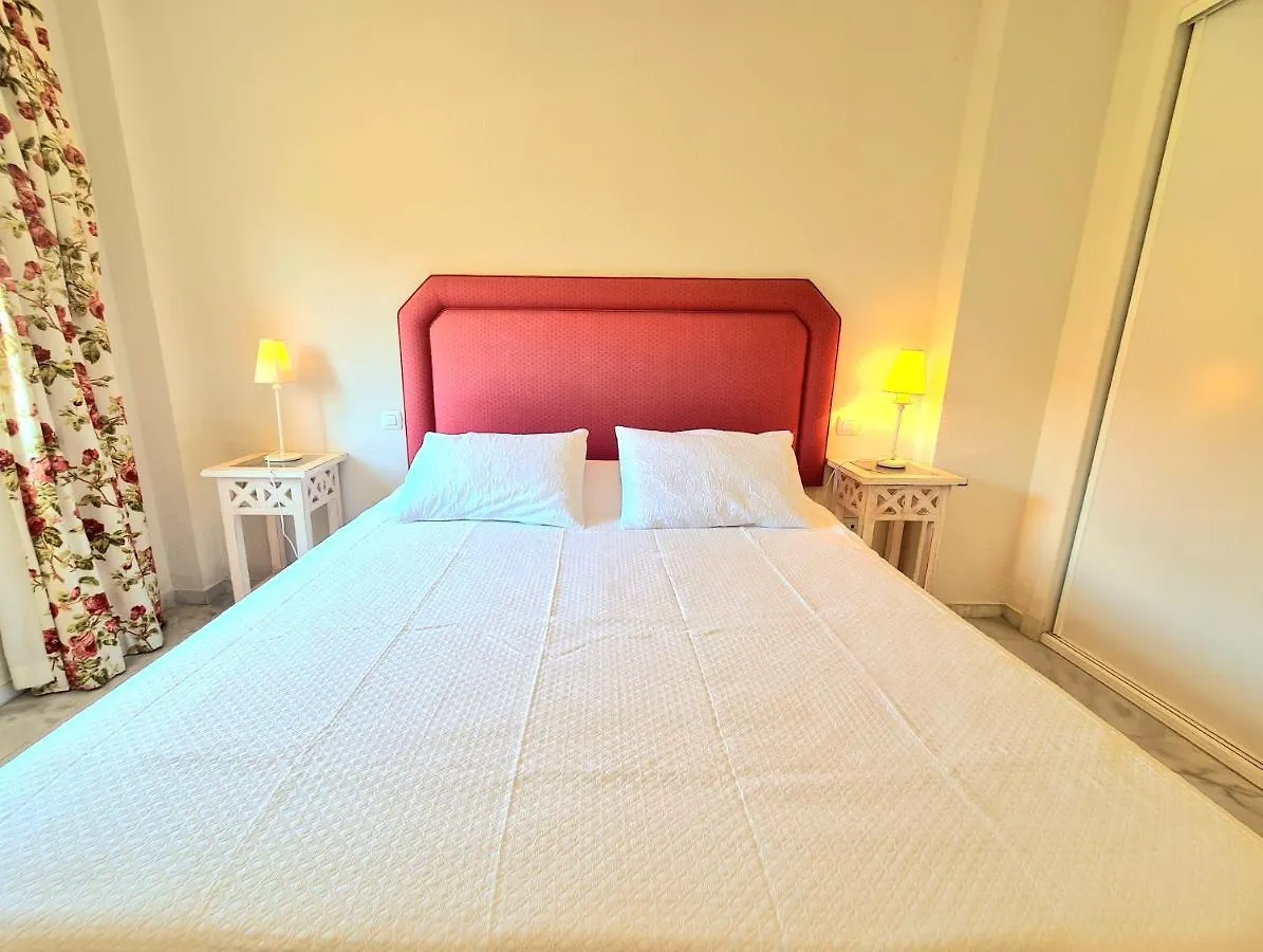 Aa Guest - Reserva De Marbella Golf Course Eco 0*,  Spain