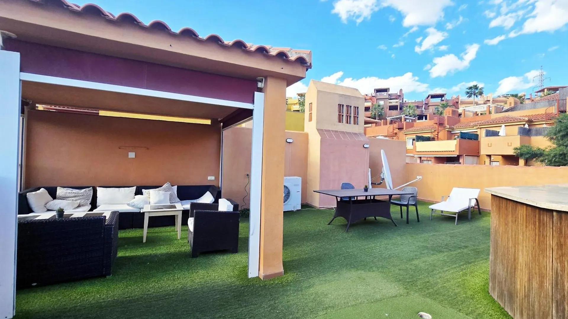 Aa Guest - Reserva De Marbella Golf Course Eco 0*,